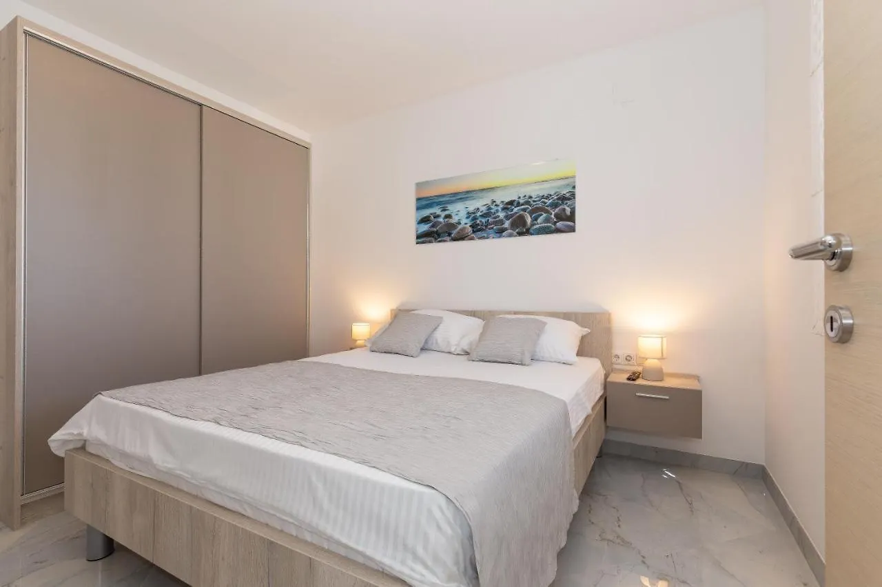 Villa Suzana Biograd Na Moru 0*,  Chorvatsko