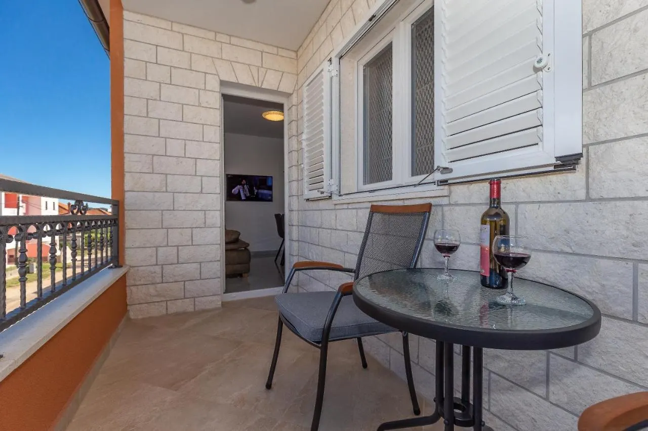 Villa Suzana Biograd Na Moru