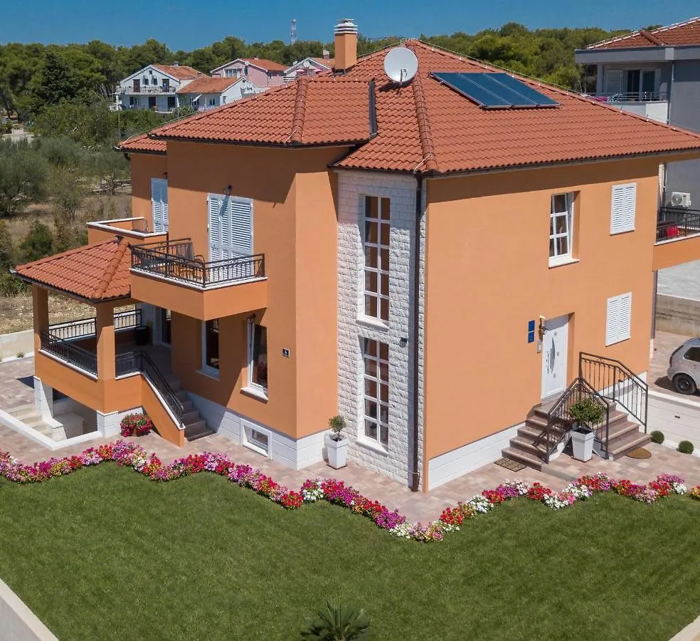 Villa Suzana Biograd Na Moru