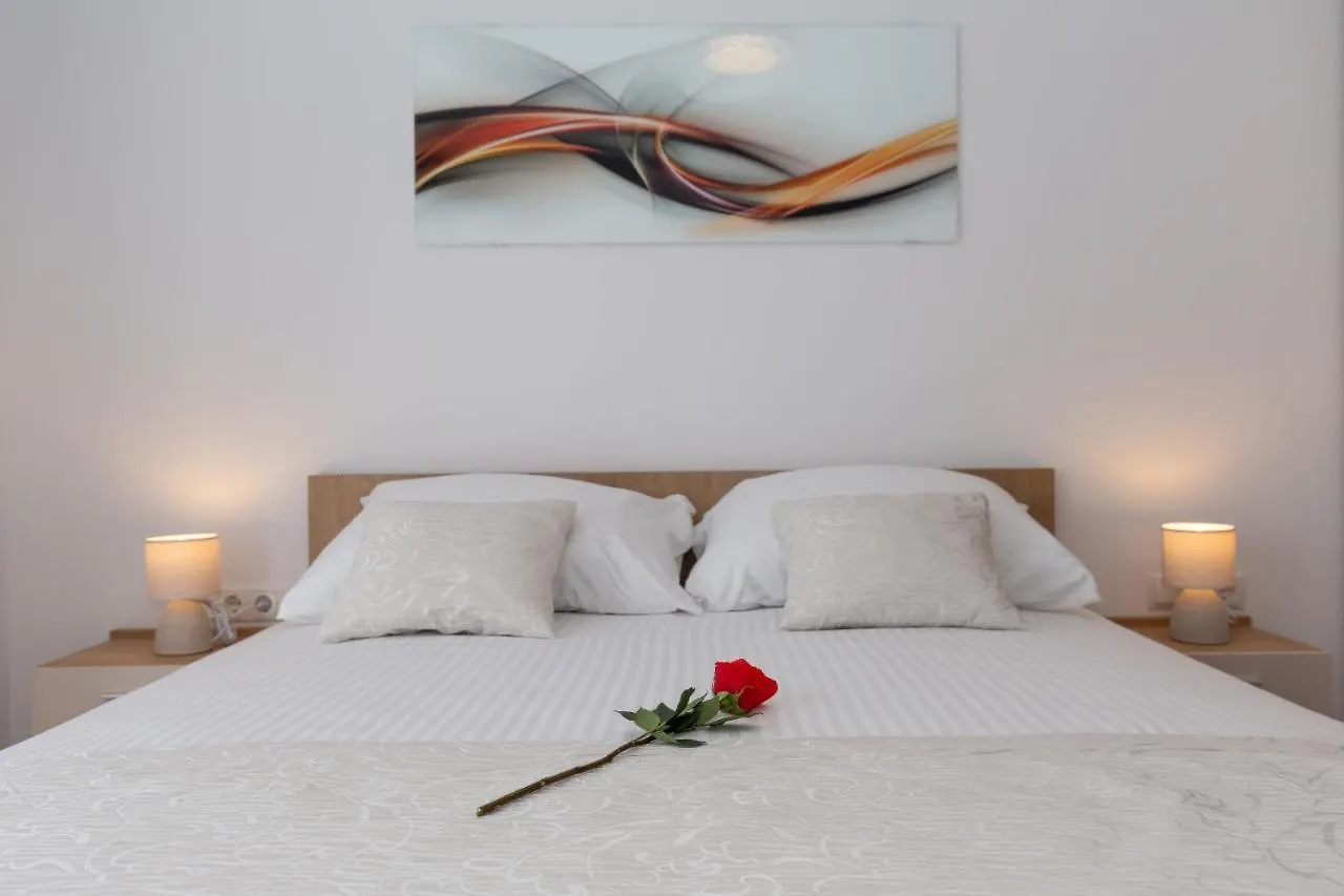 Villa Suzana Biograd Na Moru Apartment