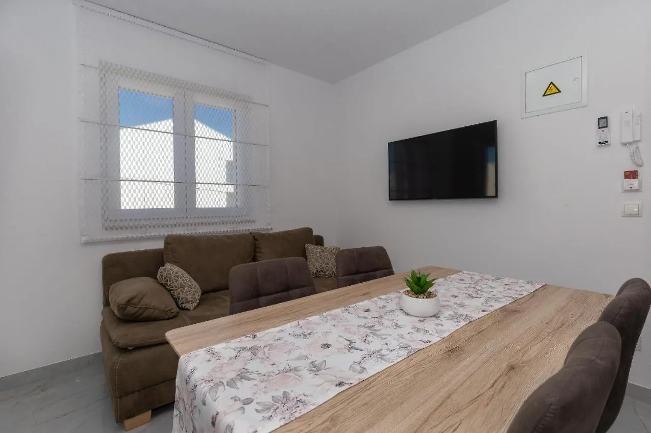 Apartment Villa Suzana Biograd Na Moru
