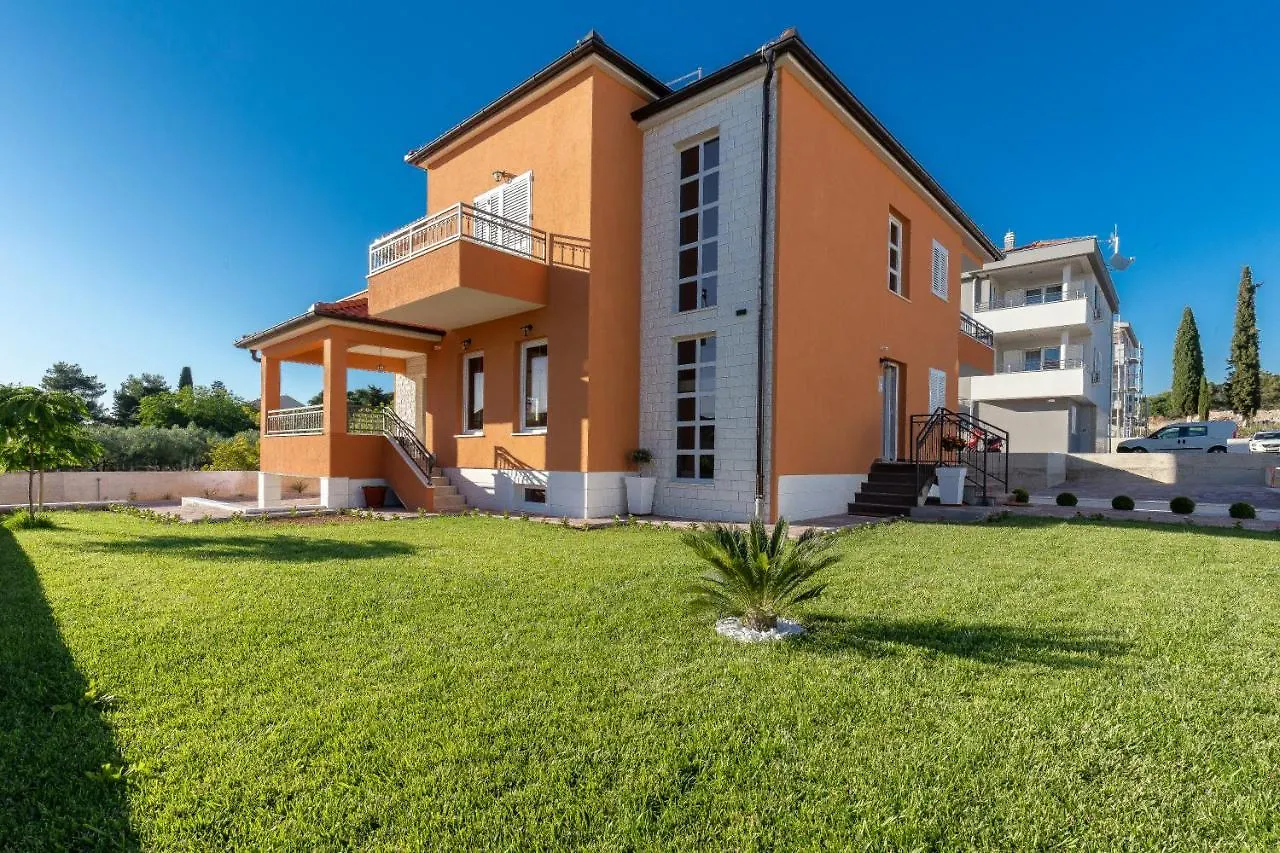 Villa Suzana Biograd Na Moru 0*,  Croatia